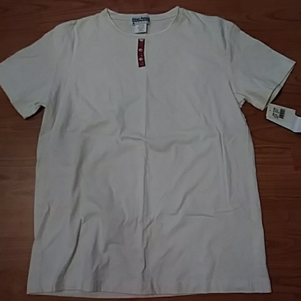 BRAND NEW cotton tee